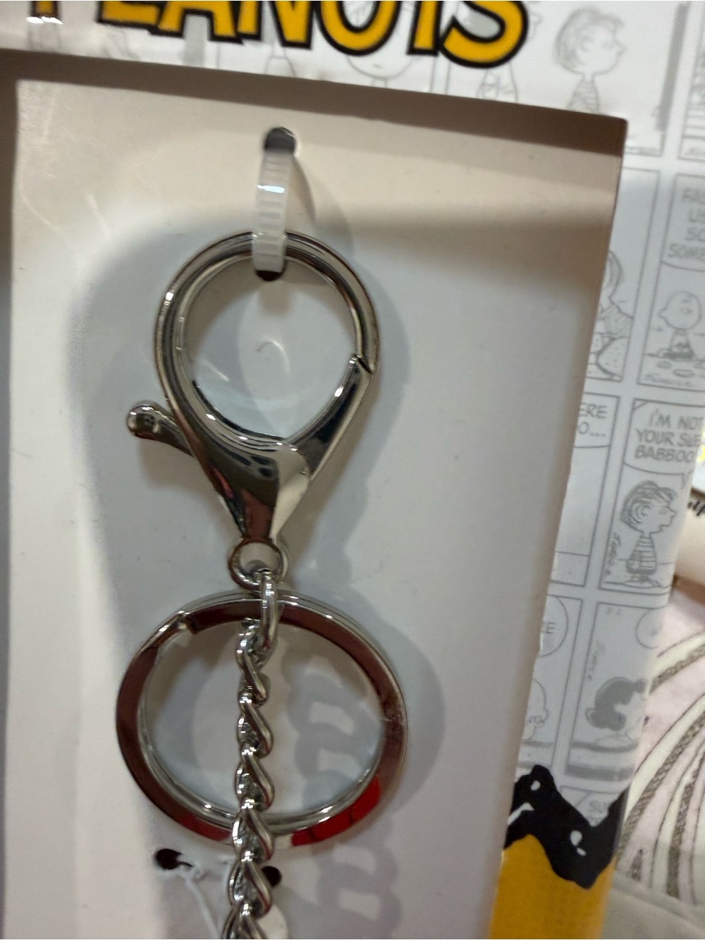 Peanuts Snoopy White on Red Doghouse Keychain - Picture 5 of 5